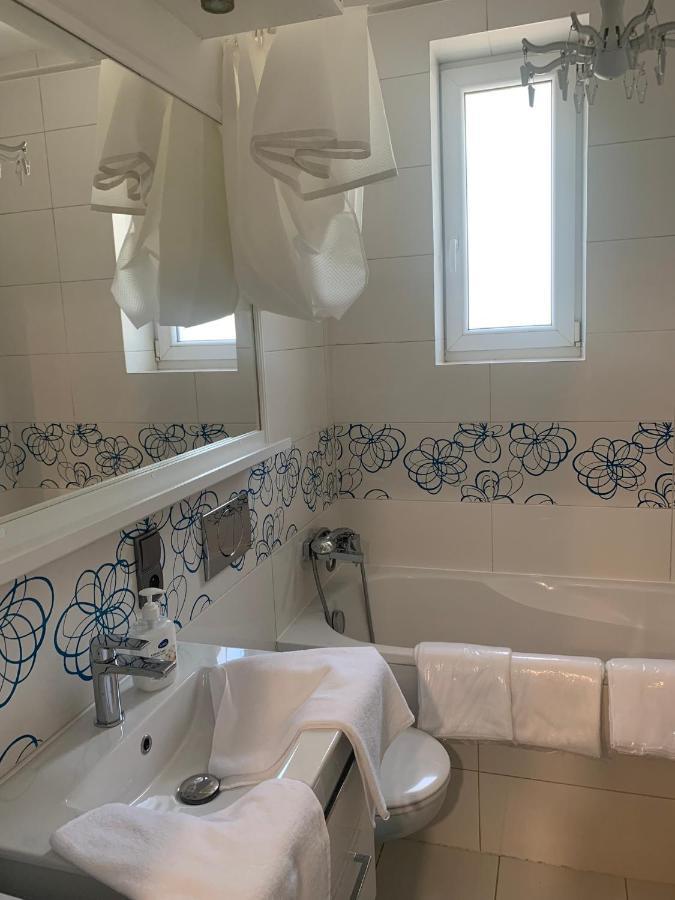 Nad Rzeka Apartment Pila Luaran gambar
