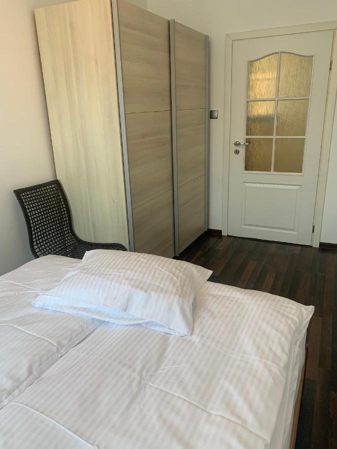 Nad Rzeka Apartment Pila Luaran gambar